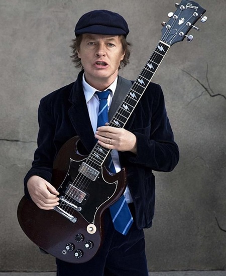 Angus Young - AC/DC